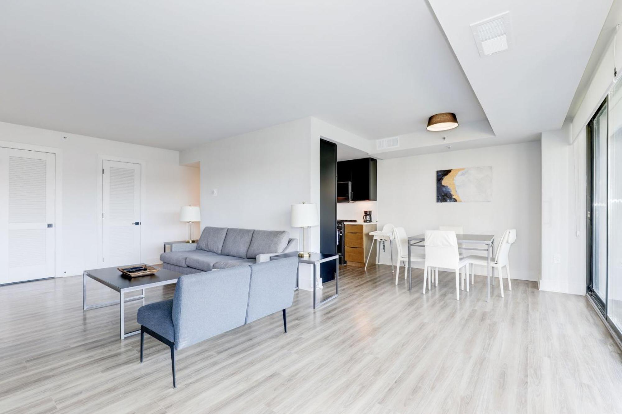 2Br Executive Apartment In Prime Location Arlington Exterior foto
